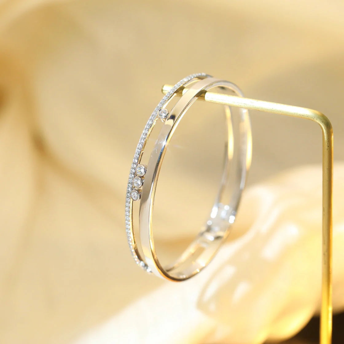 [Elara jewelsry]Move Romane Diamond Bangle Bracelet
