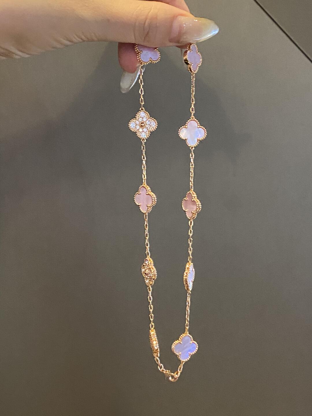 [Elara jewelsry ]CLOVER 10 MOTIFS DIAMOND PINK MOP NECKLACE