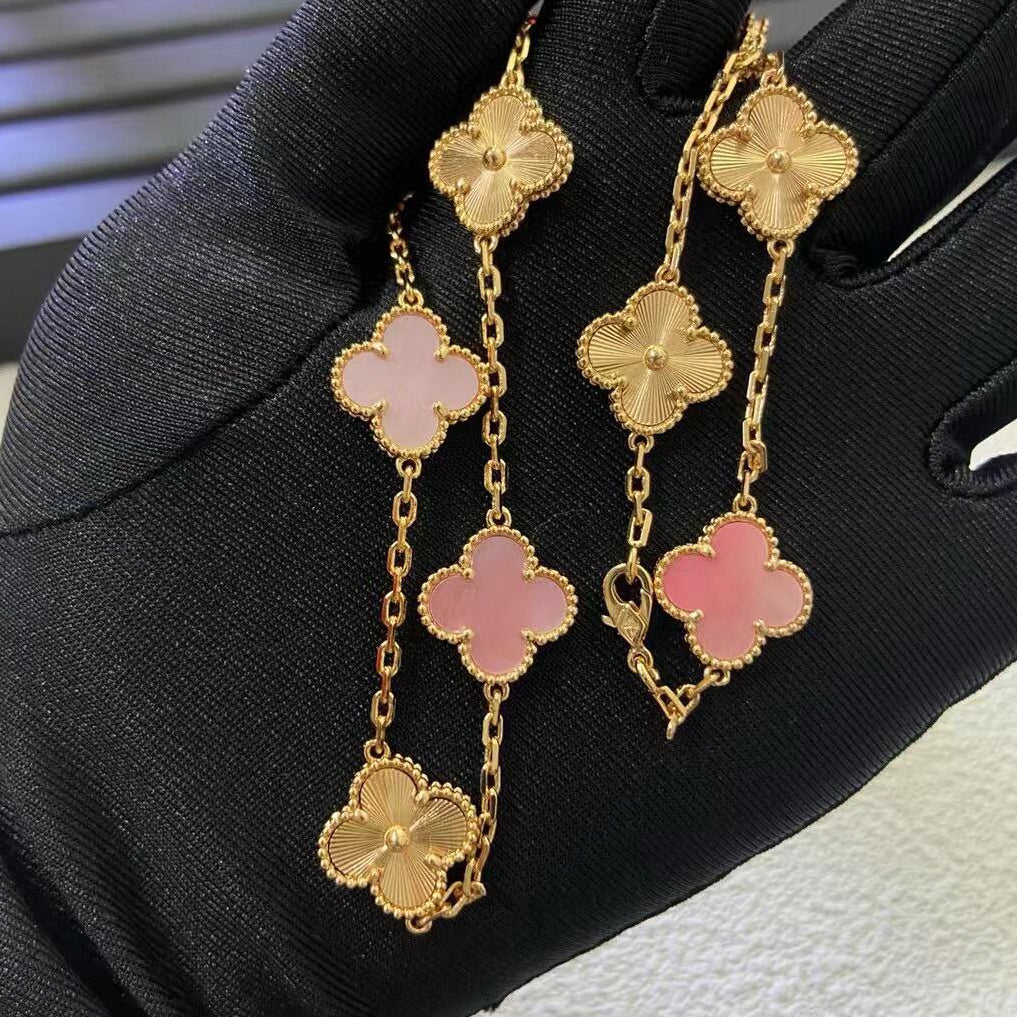 [Elara jewelsry ]CLOVER 10 MOTIFS  LASER PINK MOP NECKLACE
