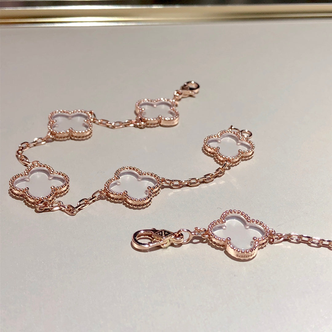 [Elara jewelsry ]CLOVER 5 MOTIF ROCK CRYSTAL BRACELET