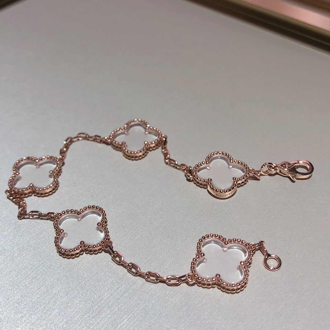 [Elara jewelsry ]CLOVER 5 MOTIF ROCK CRYSTAL BRACELET