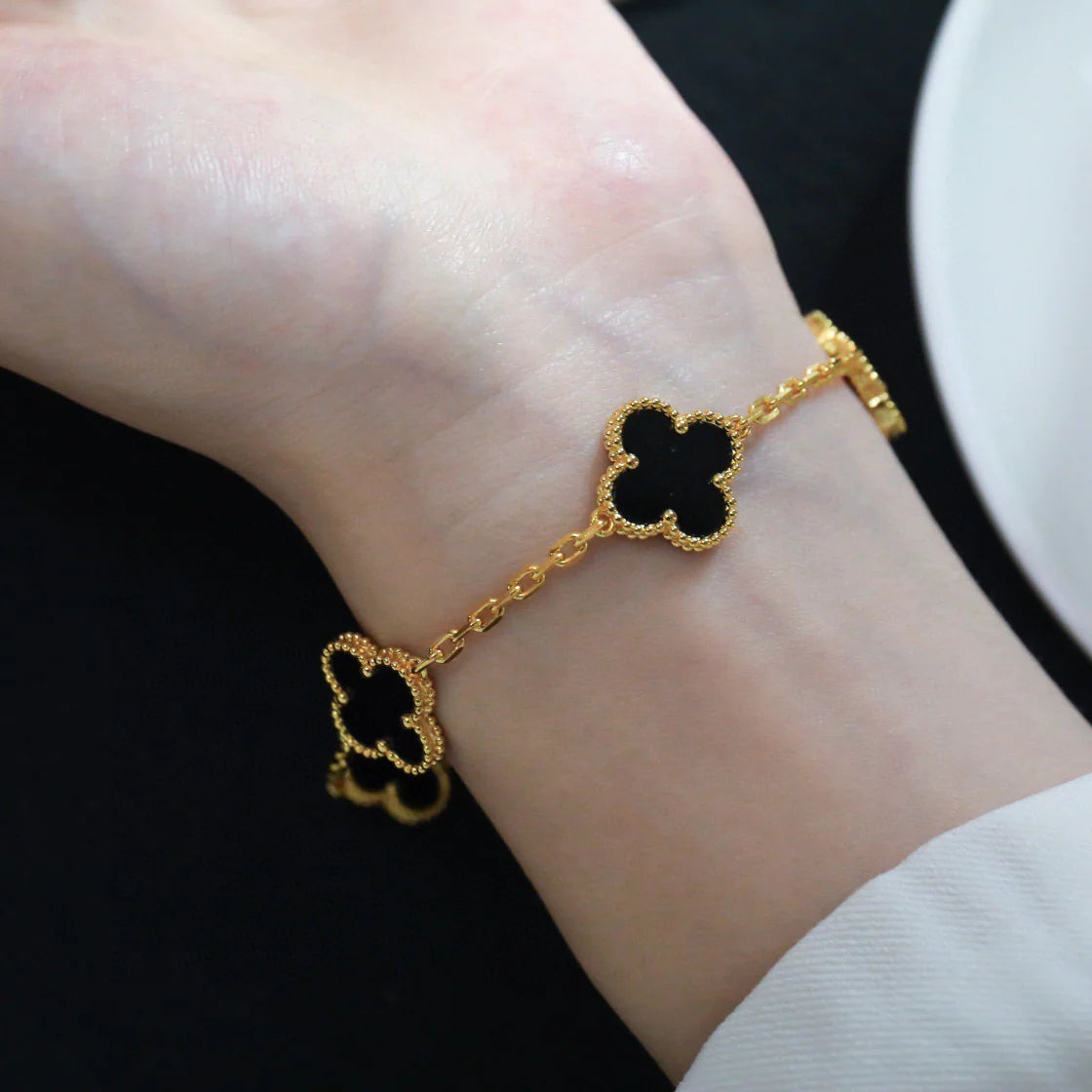 [Elara jewelsry ] CLOVER 5 MOTIF ONYXS BRACELET COLLECTION