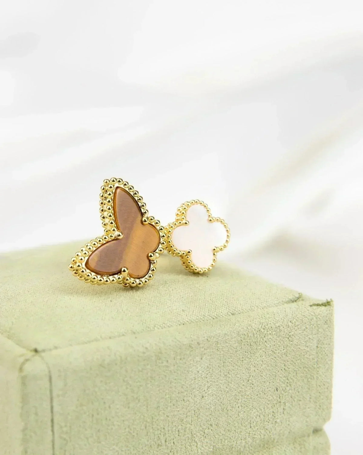 [Elara jewelsry ]LUCKY BETWEEN THE FINGER RING