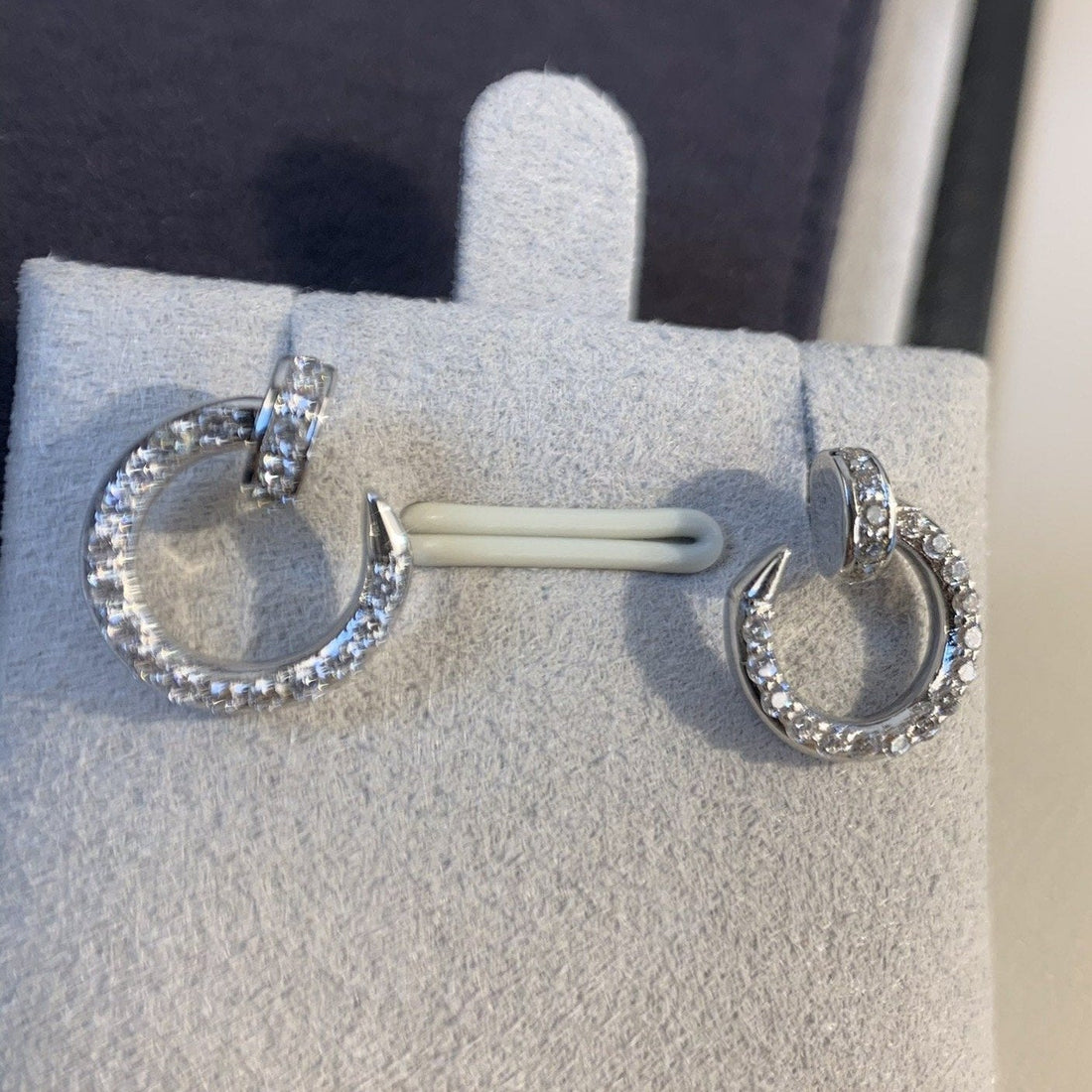 [Elara jewelsry ]JUSTE EARRINGS SILVER DIAMONDS