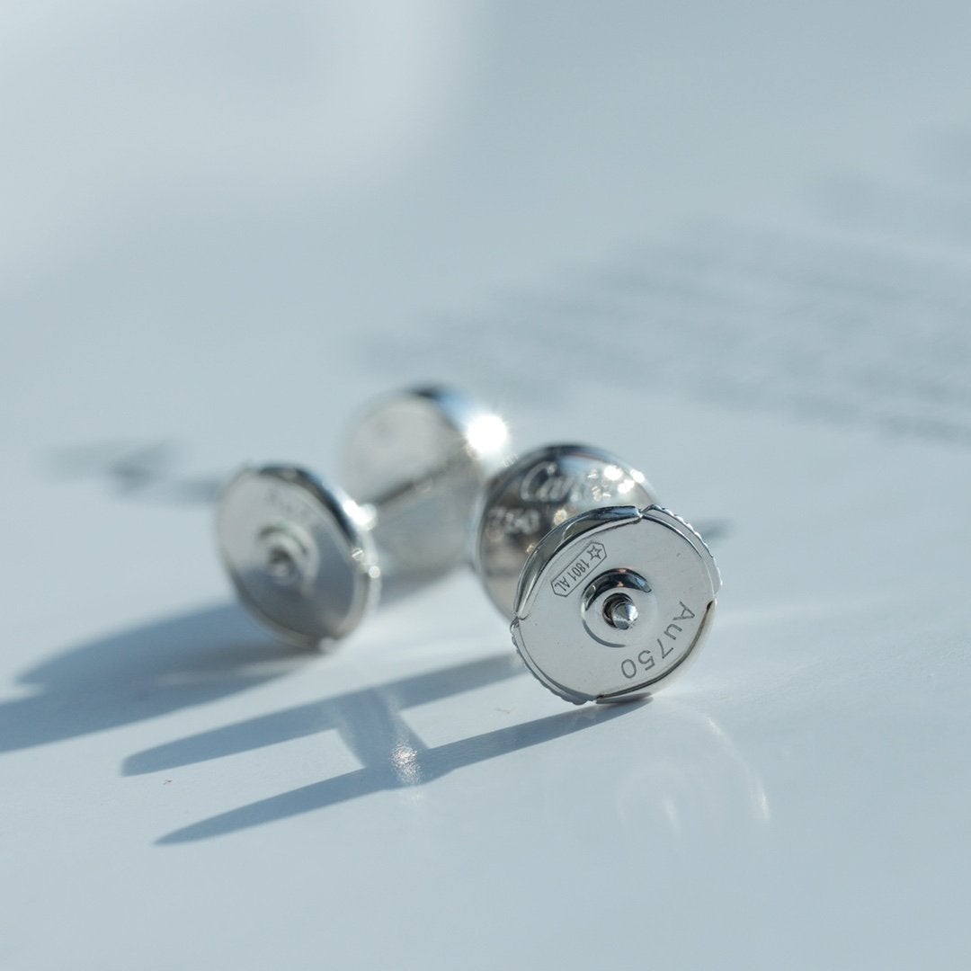 [Elara jewelsry ]LOVE EARRINGS SILVER 10MM