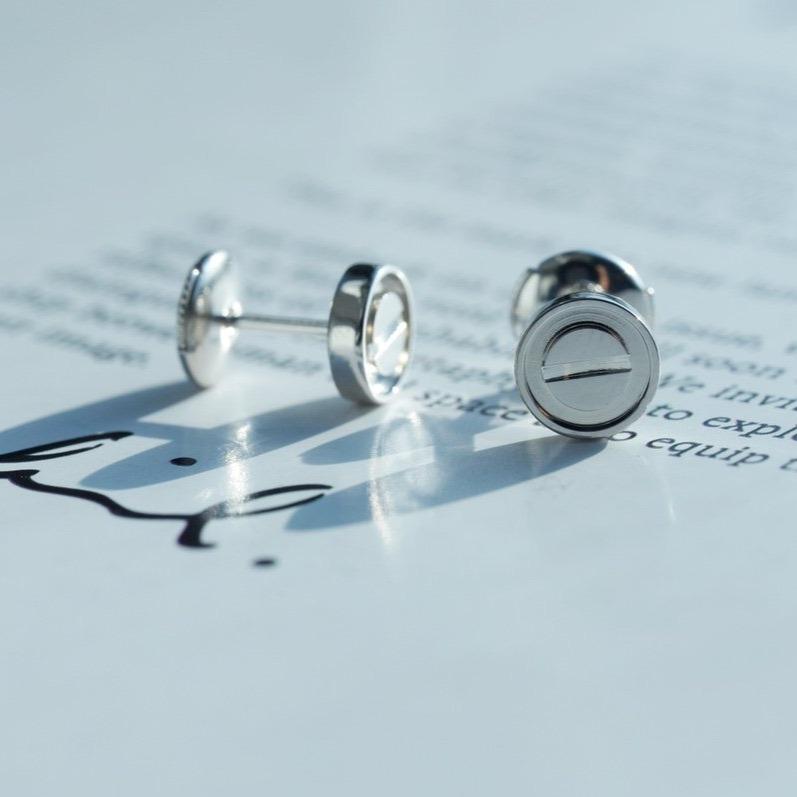 [Elara jewelsry ]LOVE EARRINGS SILVER 10MM
