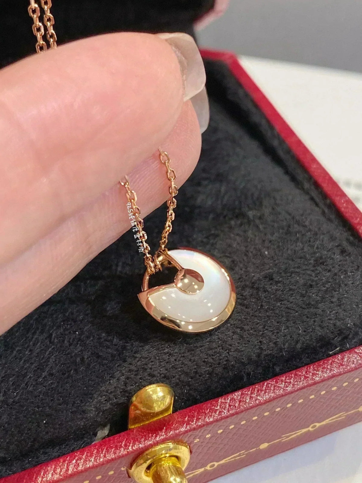 [Elara jewelsry ]AMULETTE ROSE GOLD MOP NECKLACE
