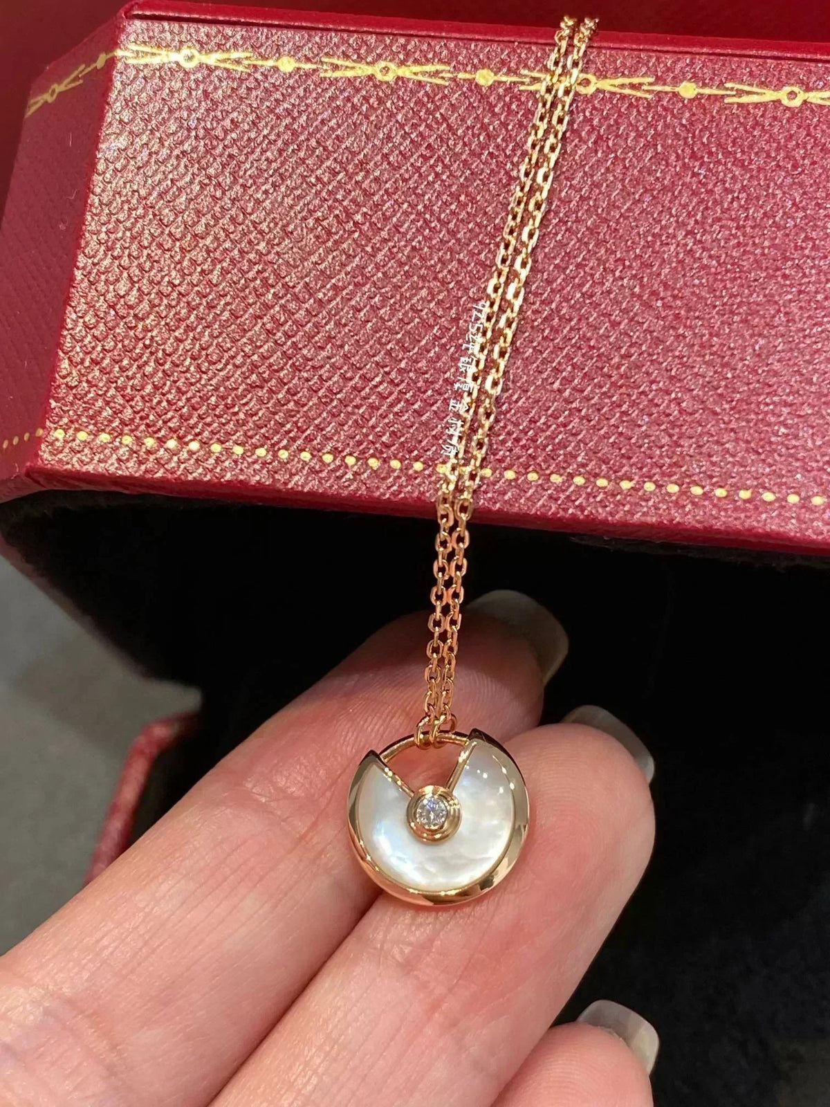 [Elara jewelsry ]AMULETTE ROSE GOLD MOP NECKLACE