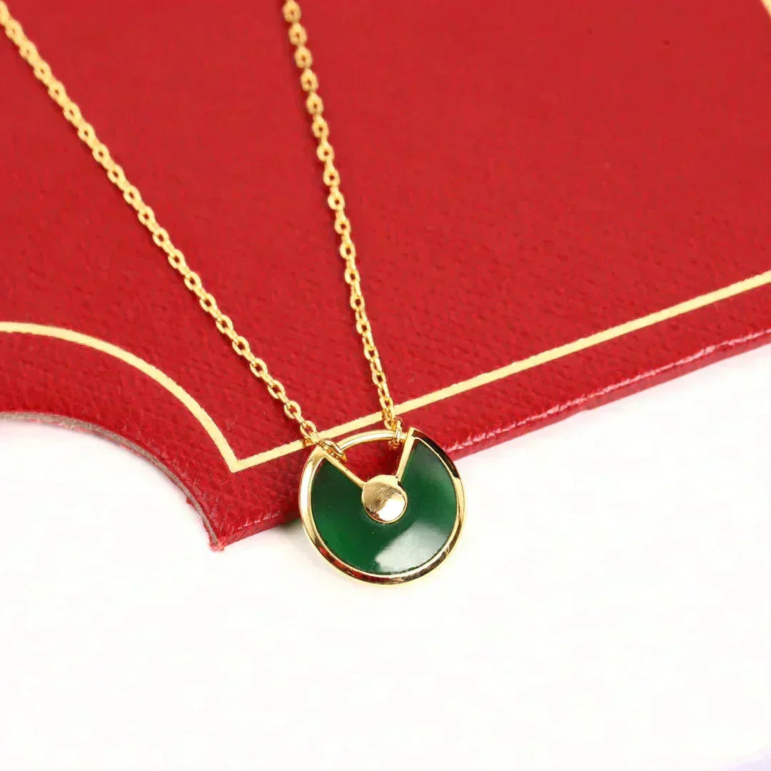 [Elara jewelsry ]AMULETTE GOLD MALACHITE NECKLACE