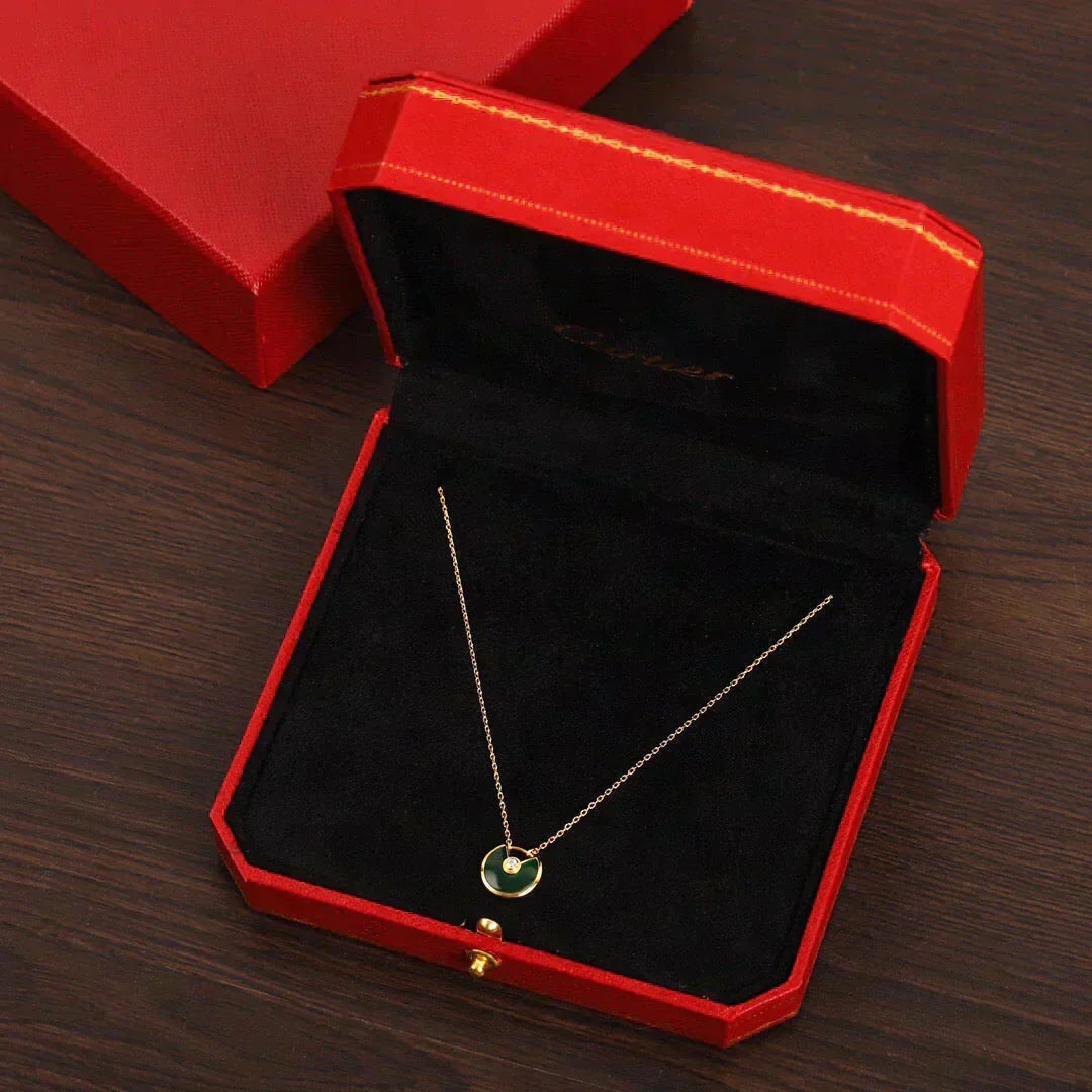 [Elara jewelsry ]AMULETTE GOLD MALACHITE NECKLACE