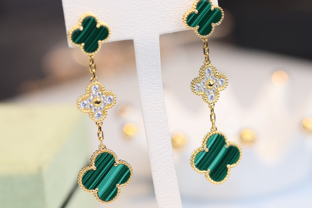[Elara jewelsry ]CLOVER EARRINGS GOLD MALACHITE DIAMOND 3 MOTIF