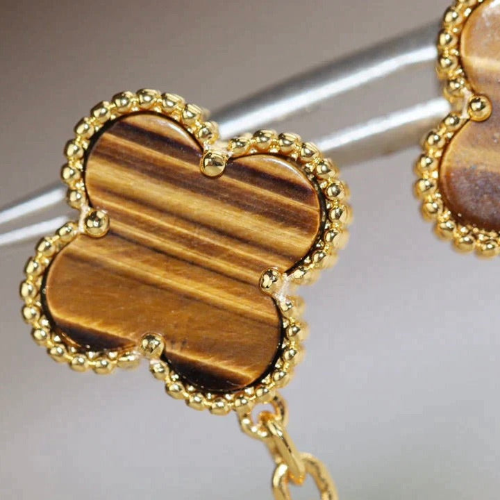 [Elara jewelsry ]CLOVER  2 MOTIF  TIGER EYE CARNELIAN EARRINGS