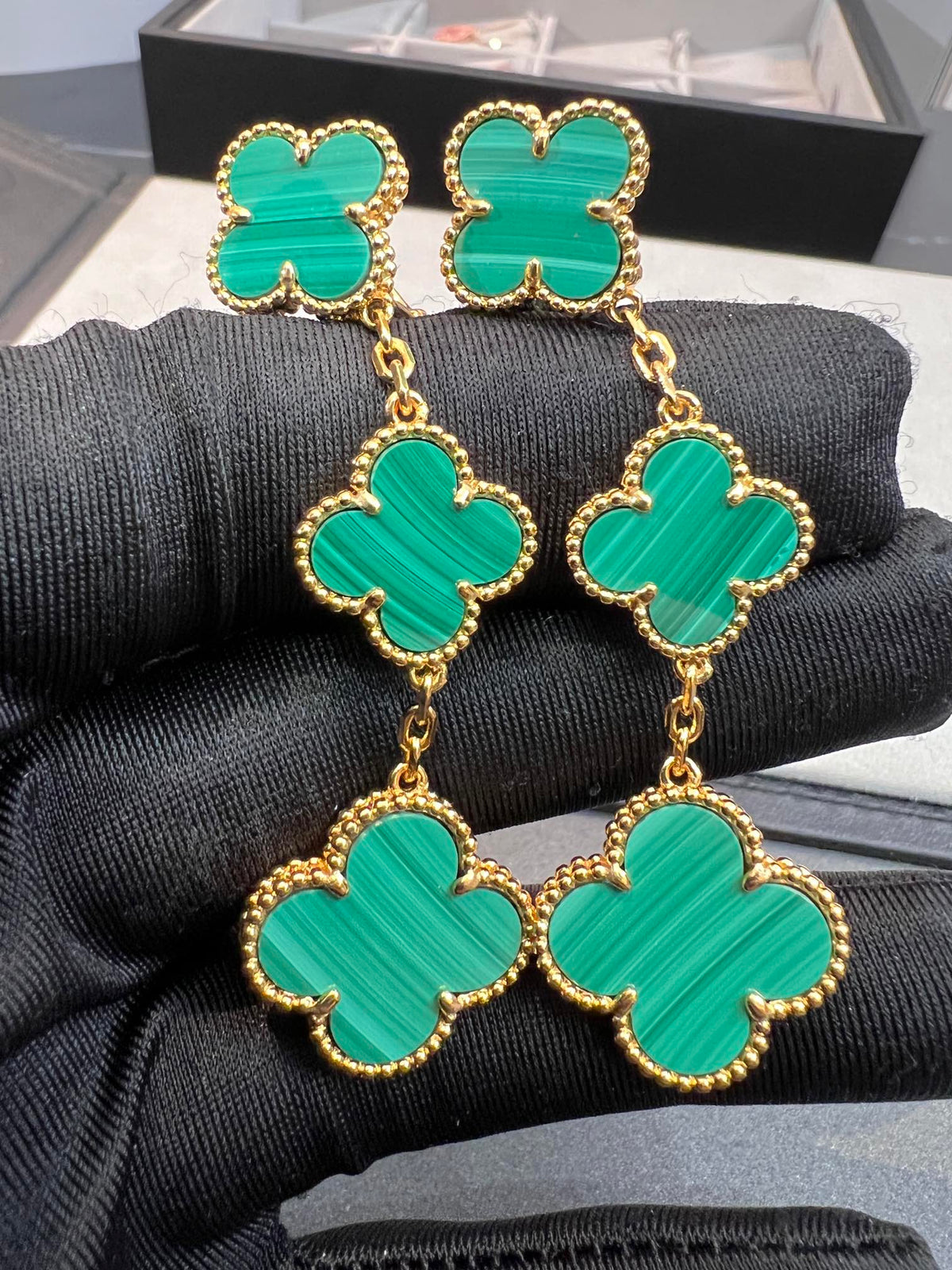 [Elara jewelsry ]CLOVER MALACHITE 3 MOTIFS GOLD