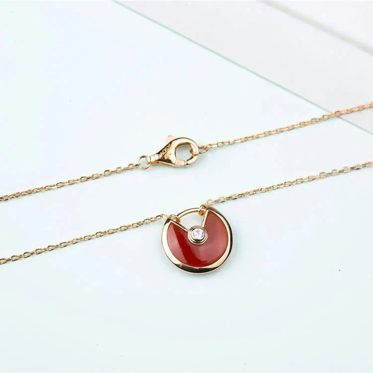 [Elara jewelsry ]AMULETTE GOLD CARNELIAN ONYX NECKLACE