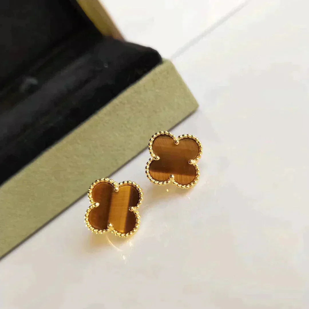 [Elara jewelsry ]CLOVER MEDIUM 1 MOTIFS TIGER EYE EARRINGS