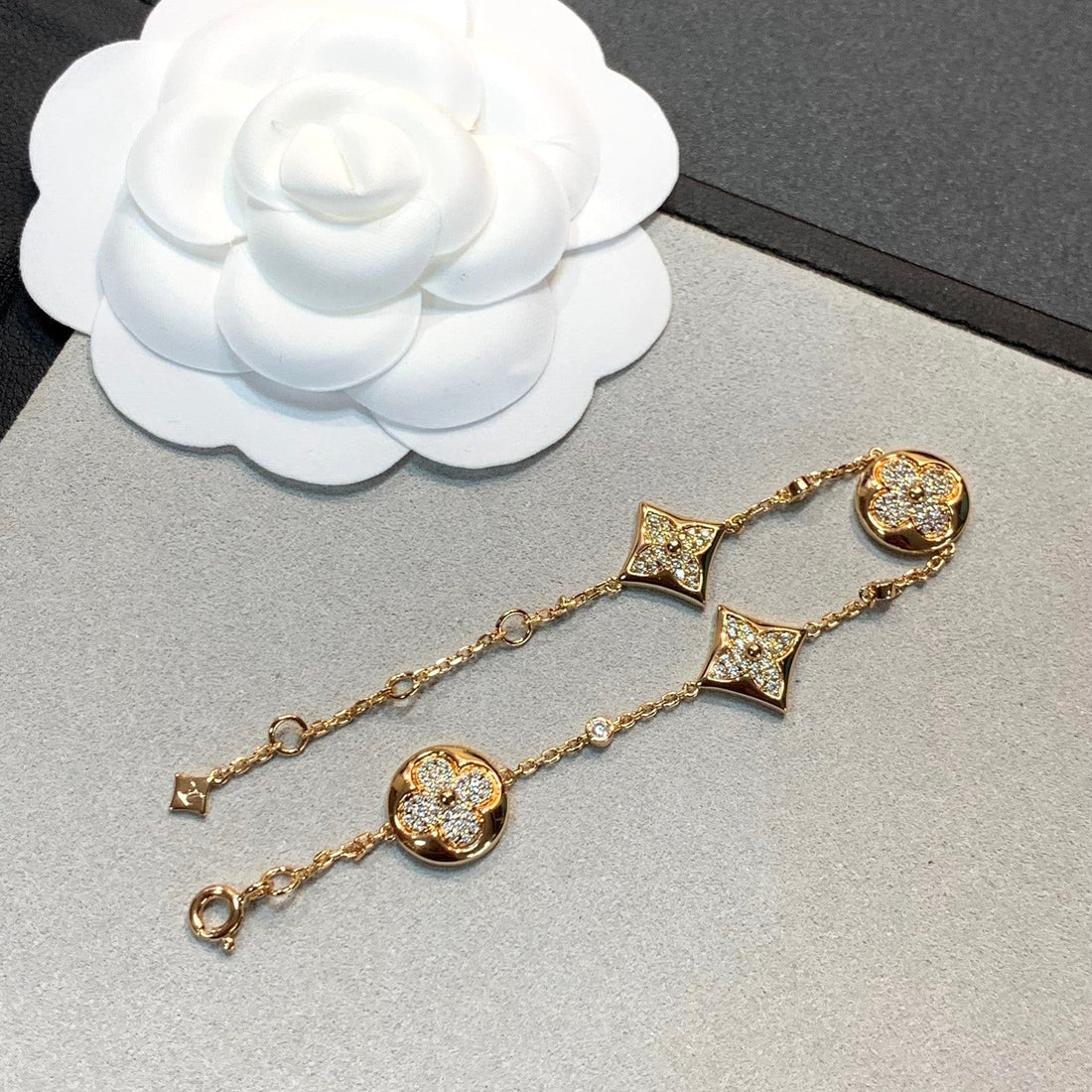 [Elara jewelsry ]STAR AND SUN 4 MOTIFS GOLD DIAMONDS BRACELET