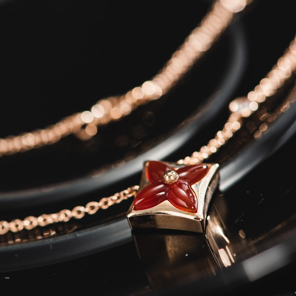 [Elara jewelsry ]STAR NECKLACE PINK GOLD 1 DIAMOND