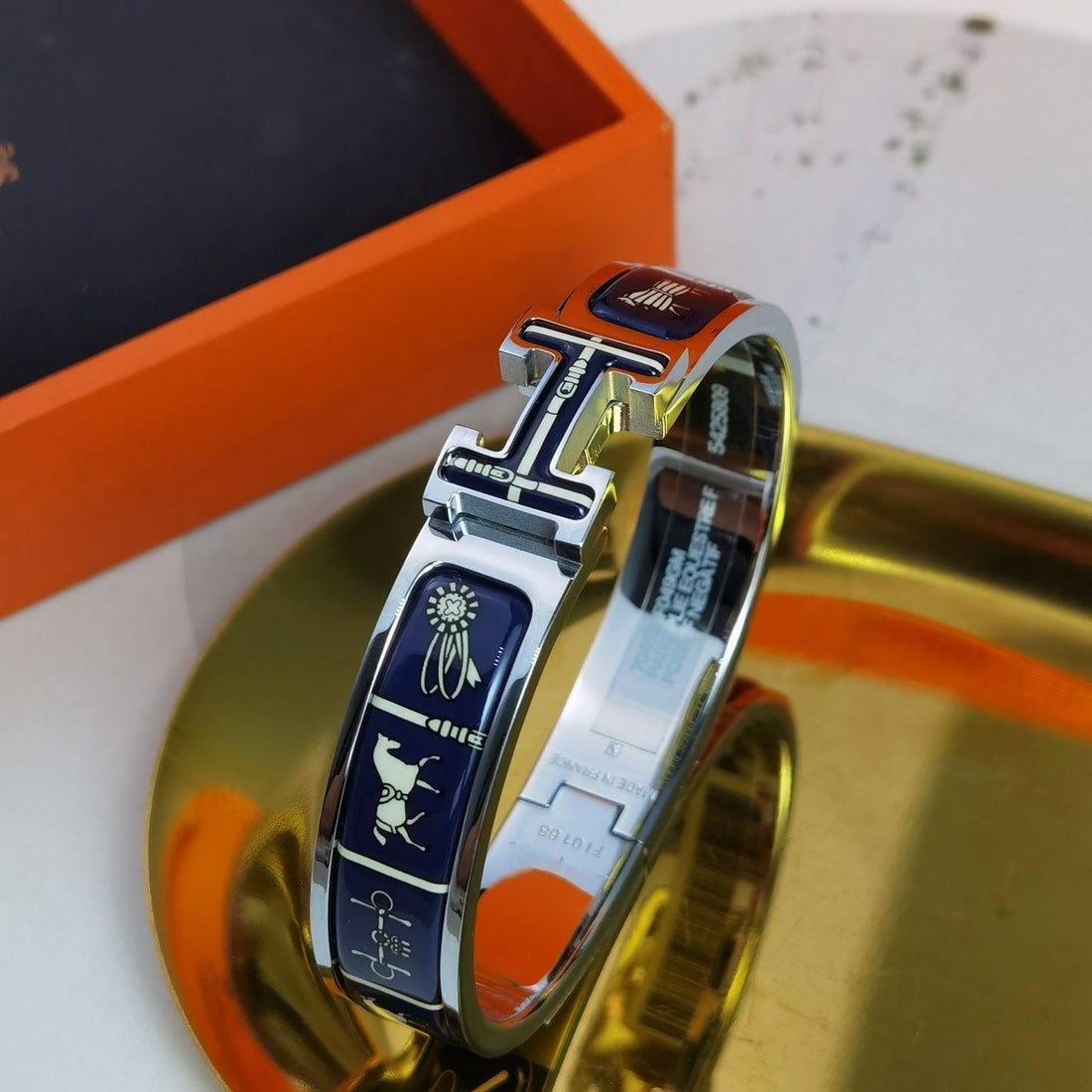 [Elara jewelsry ]H COUVERTURES DARK BLUE BRACELET
