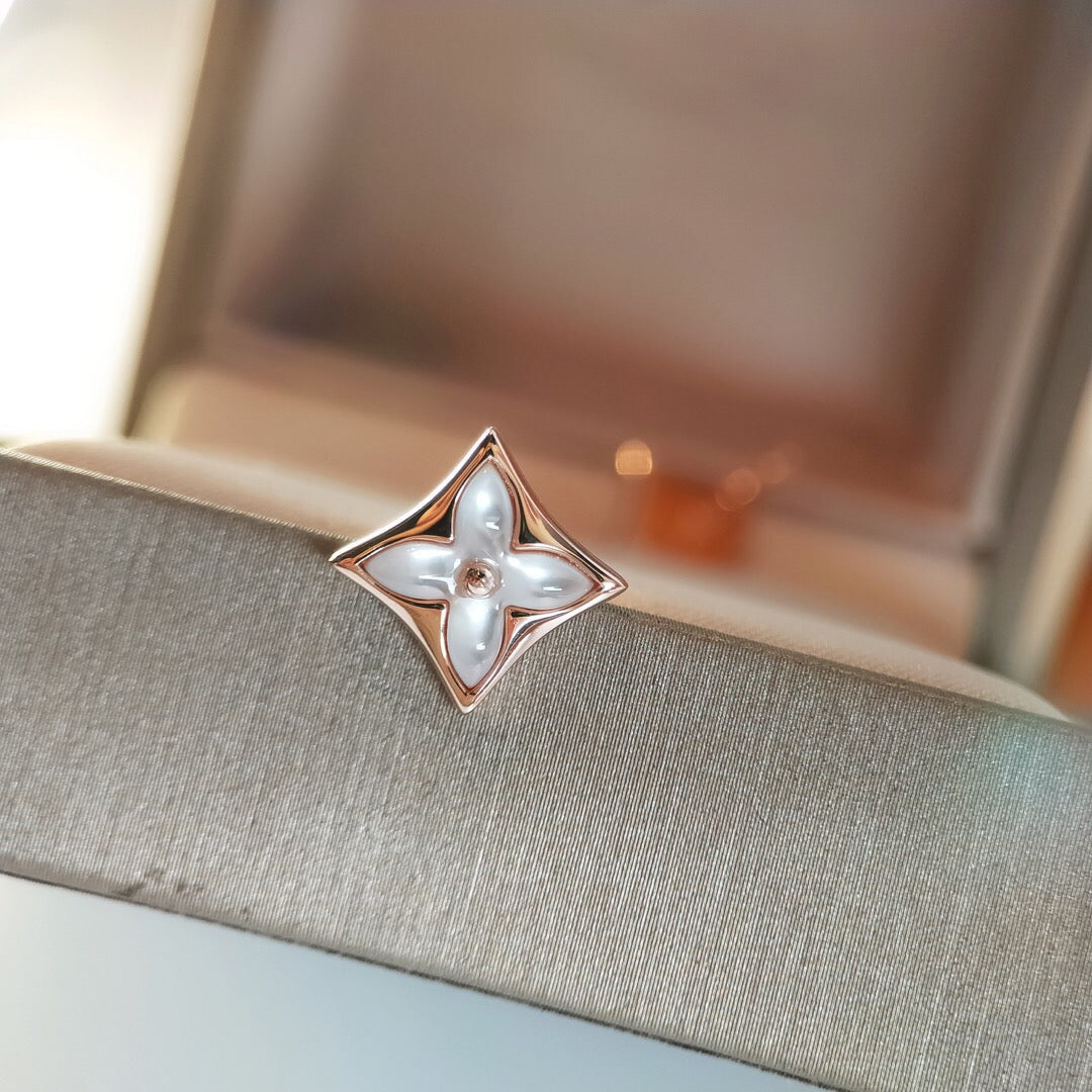 [Elara jewelsry ]STAR MOP PINK GOLD EARRINGS