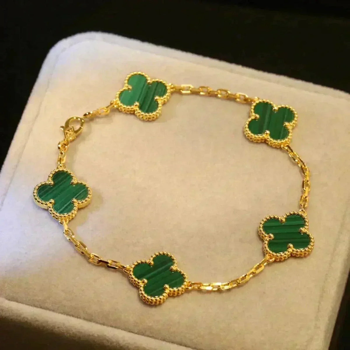 [Elara jewelsry ] CLOVER 5 MOTIF MALACHITE BRACELET COLLECTION