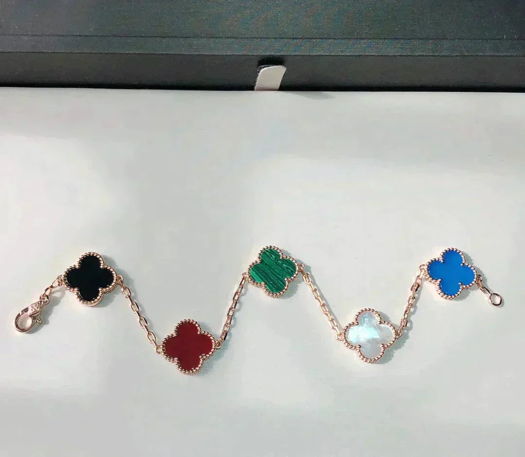 [Elara jewelsry ]CLOVER 5 MOTIFS MULTICOLOR BRACELET