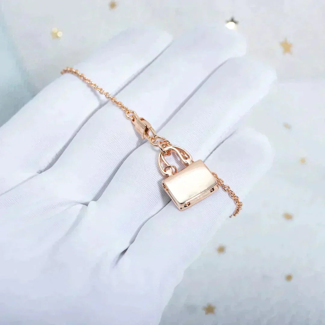 [Elara jewelsry ]AMULETTE PEDANT ROSE GOLD NECKLACE