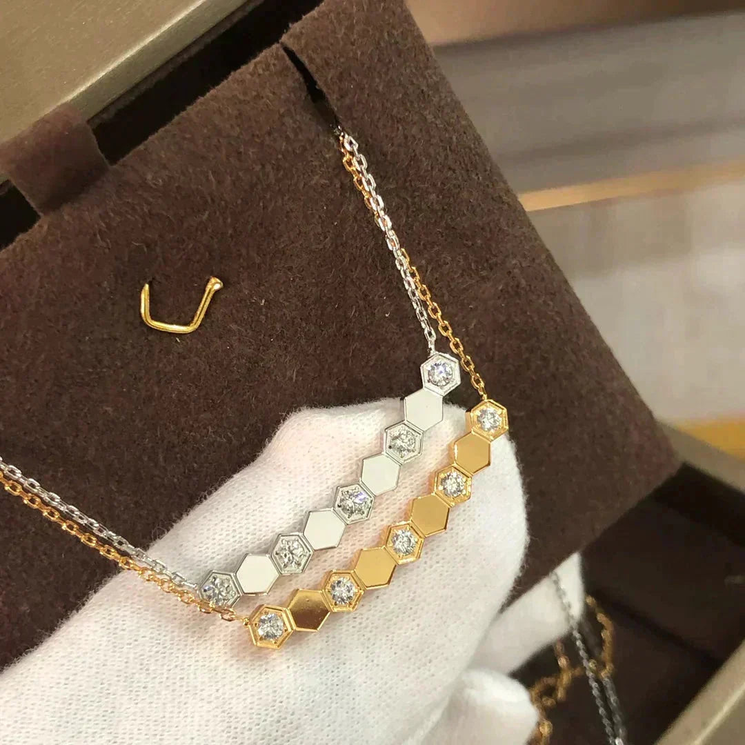 [Elara jewelsry ]BEE LOVE NECKLACE DIAMOND