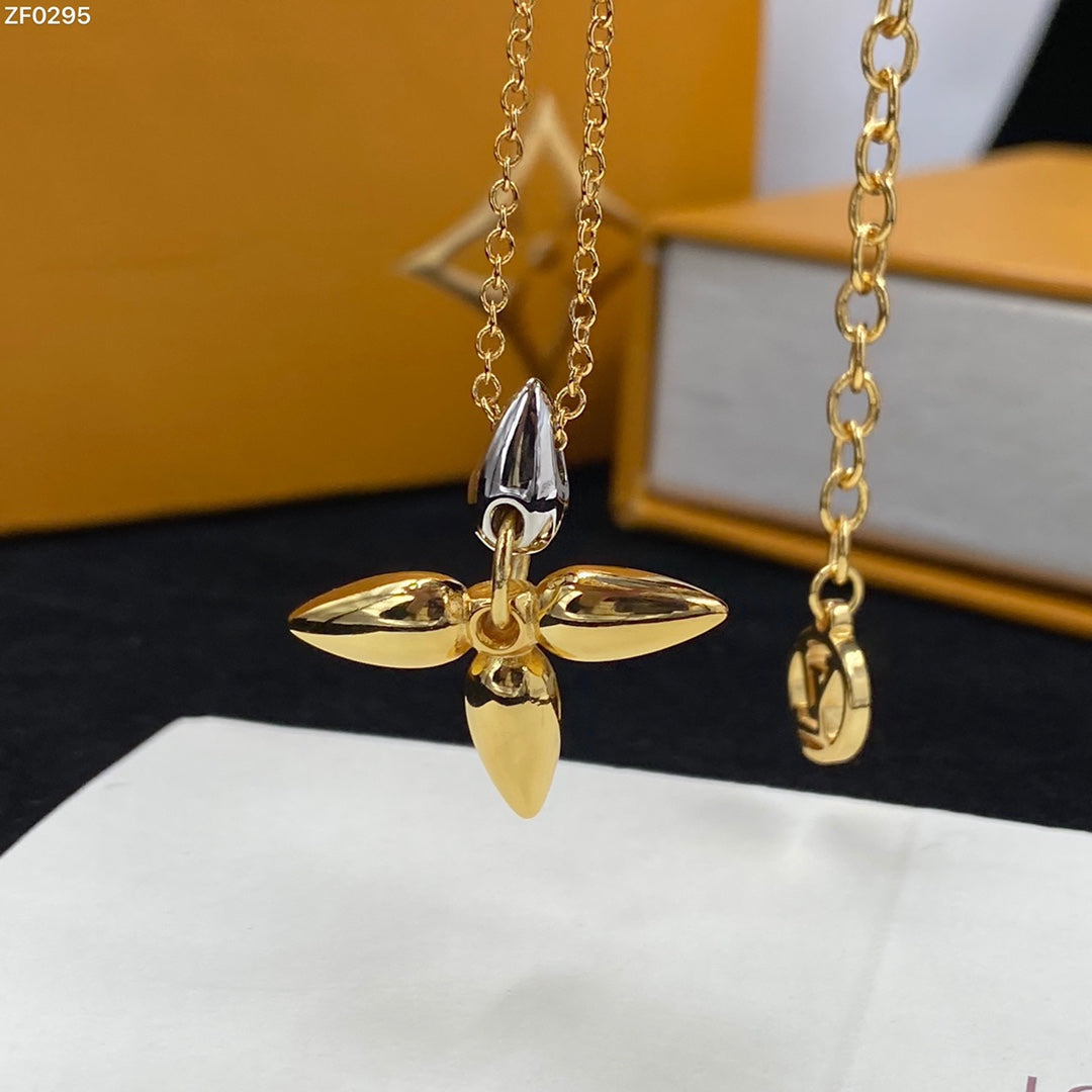 [Elara jewelsry ]LOUISETTE PEDANT GOLD NECKLACE