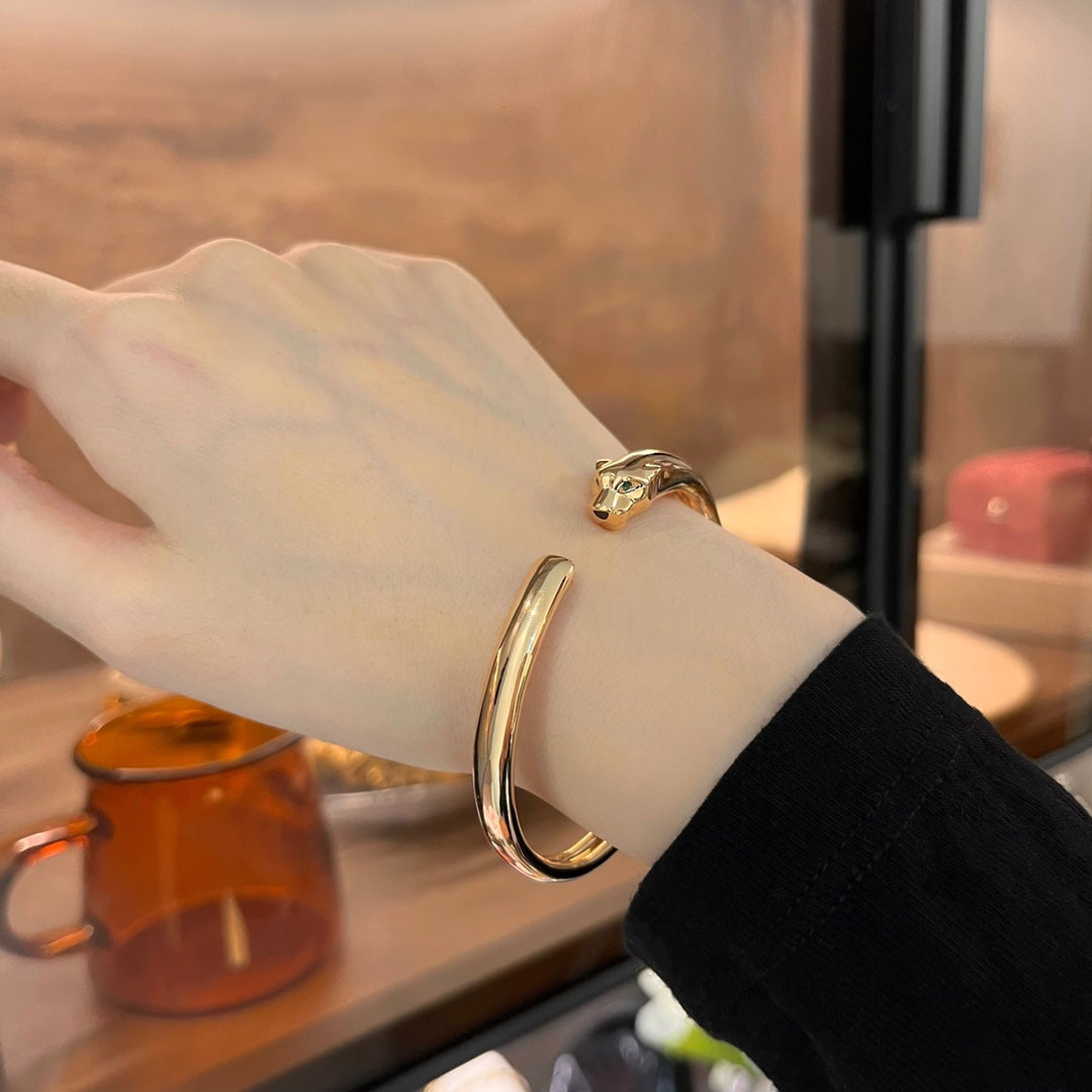 [Elara jewelsry ]PANTHERE GOLD OPEN BRACELET