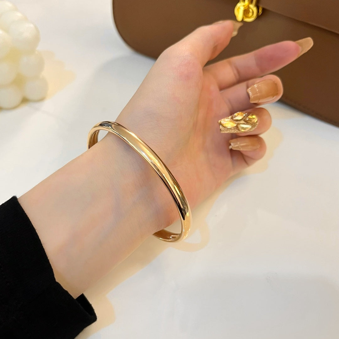 [Elara jewelsry ]PANTHERE GOLD OPEN BRACELET