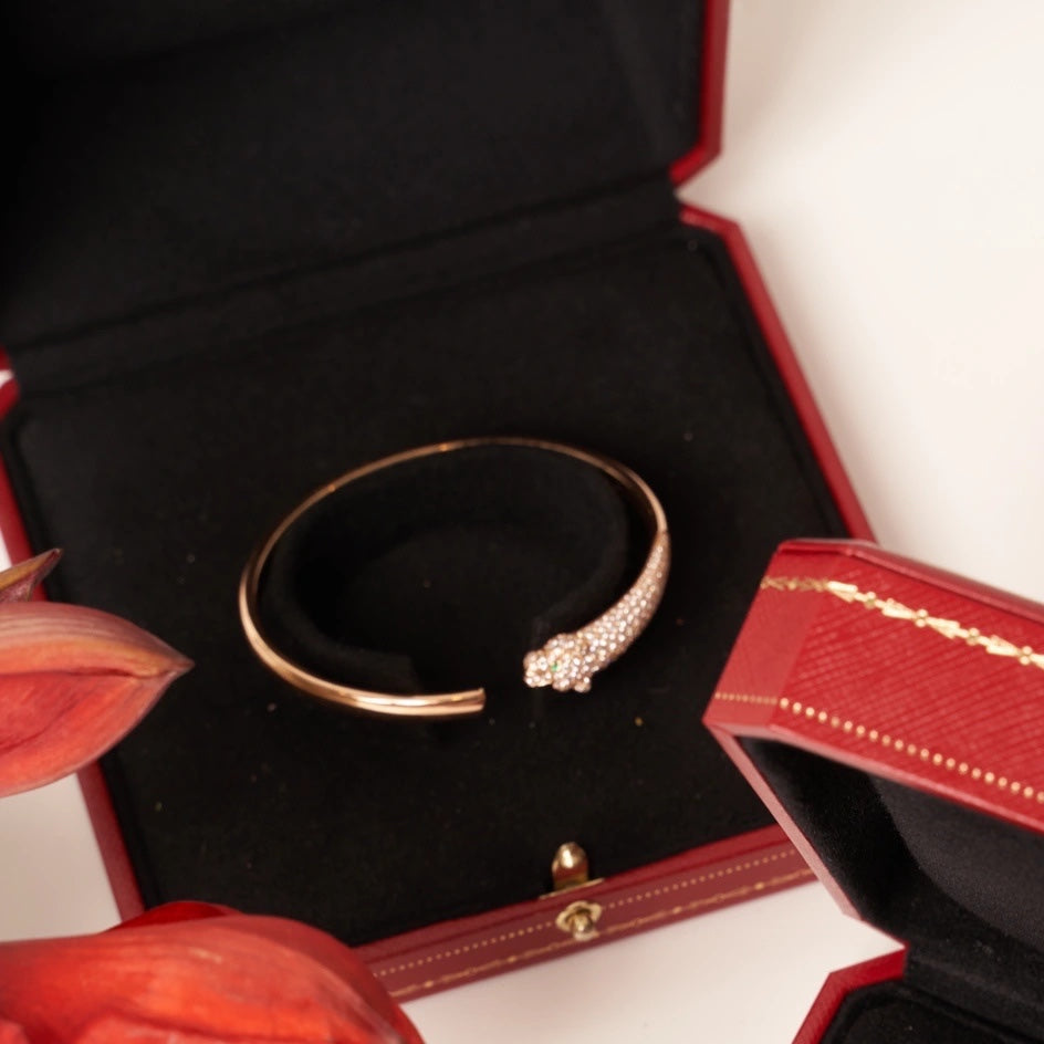 [Elara jewelsry ]PANTHERE ROSE GOLD DIAMOND OPEN BRACELET
