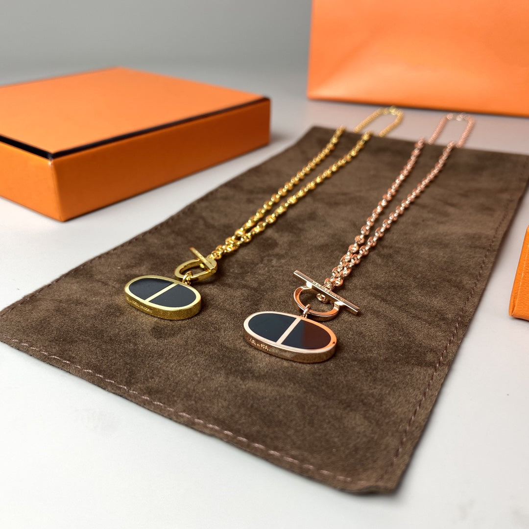 [Elara jewelsry ]CHAINE VERSO BLACK CERAMIC NECKLACE