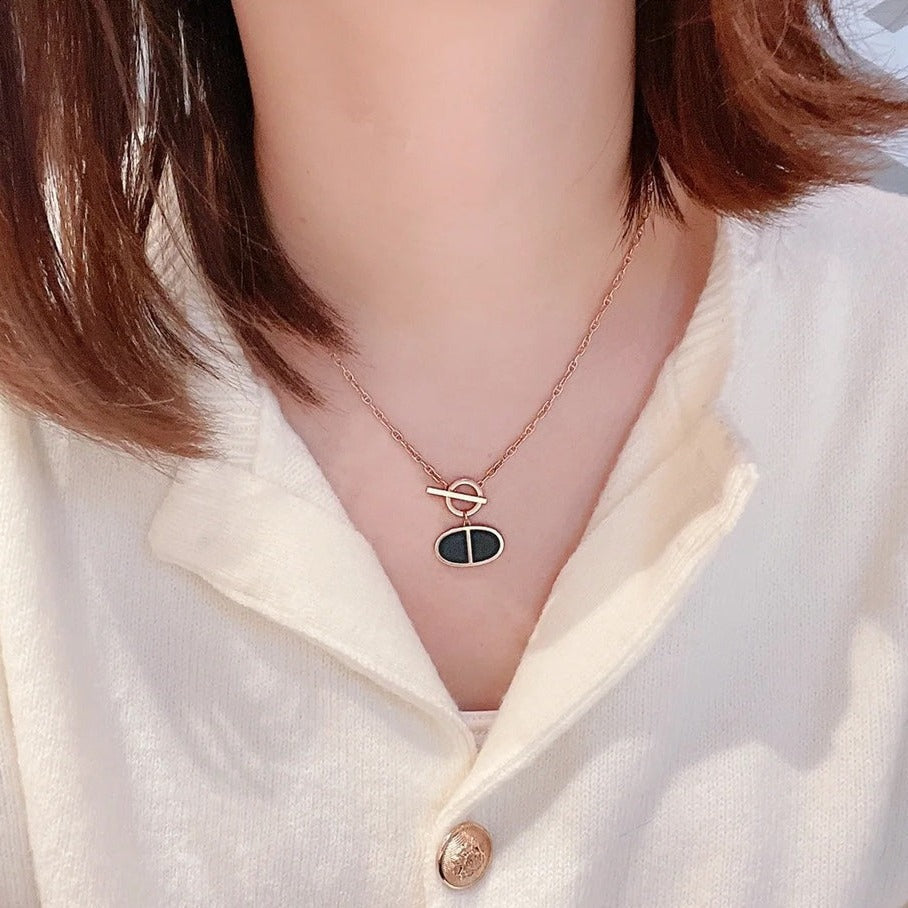 [Elara jewelsry ]CHAINE VERSO BLACK CERAMIC NECKLACE