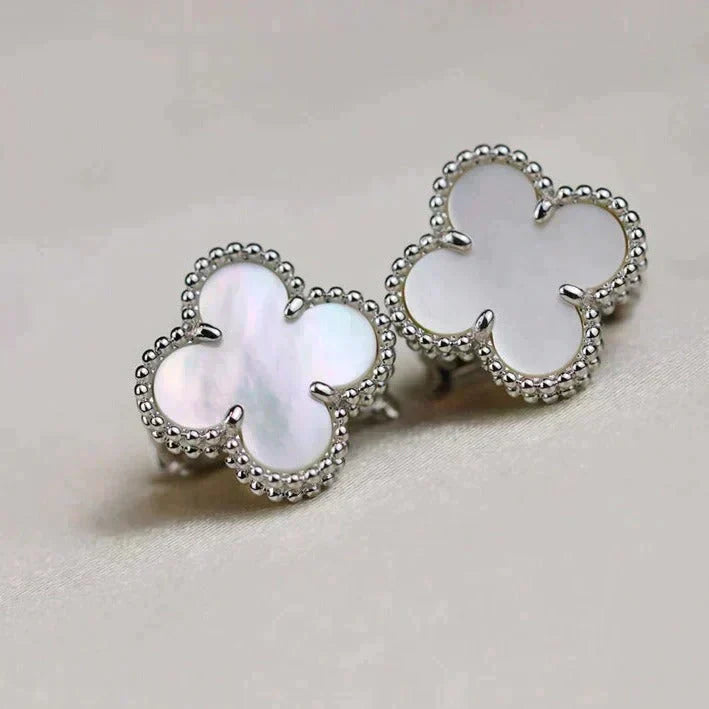 [Elara jewelsry ]CLOVER MEDIUM 1 MOTIFS  WHITE MOP EARRINGS SILVER