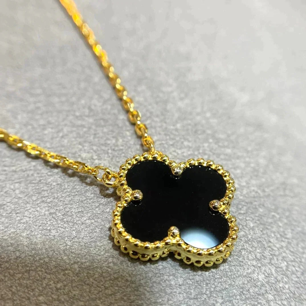 [Elara jewelsry ]CLOVER 15MM BLACK ONYX SINGLE FLOWER NECKLACE