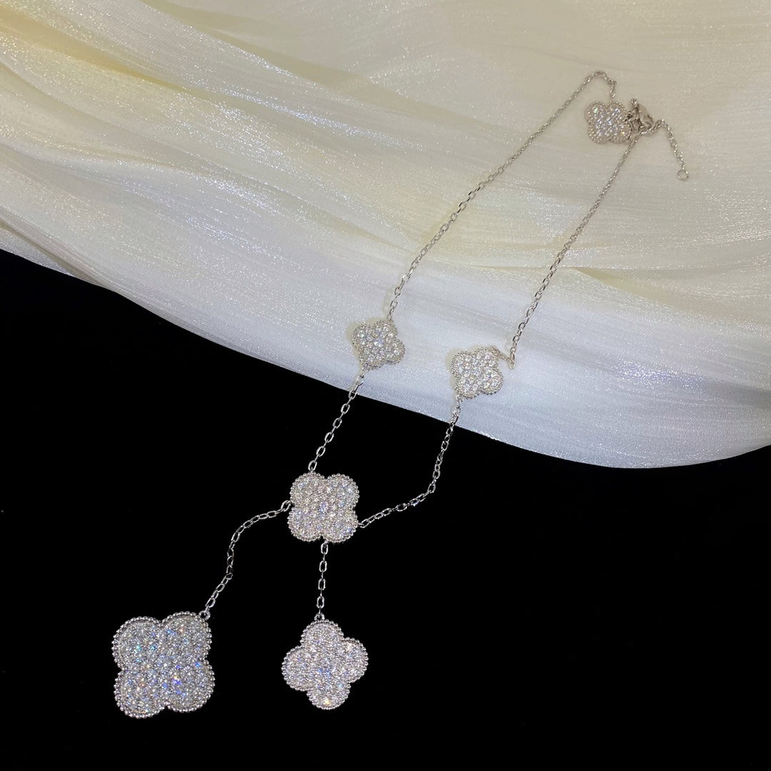 [Elara jewelsry ]CLOVER 5 MOTIFS SILVER DIAMONDS NECKLACE