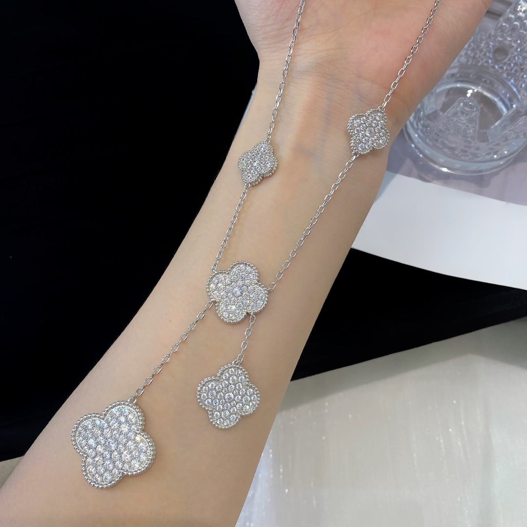 [Elara jewelsry ]CLOVER 5 MOTIFS SILVER DIAMONDS NECKLACE