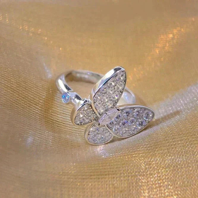 [Elara jewelsry ]BUTTERFLY DIAMOND RING