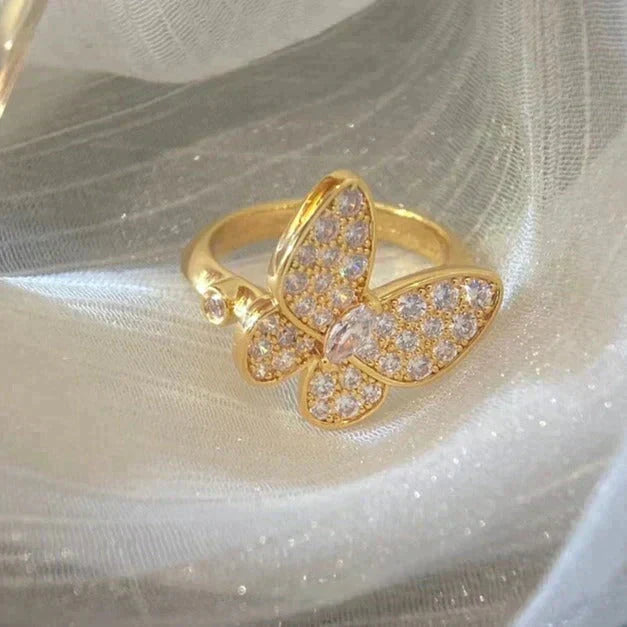 [Elara jewelsry ]BUTTERFLY DIAMOND RING