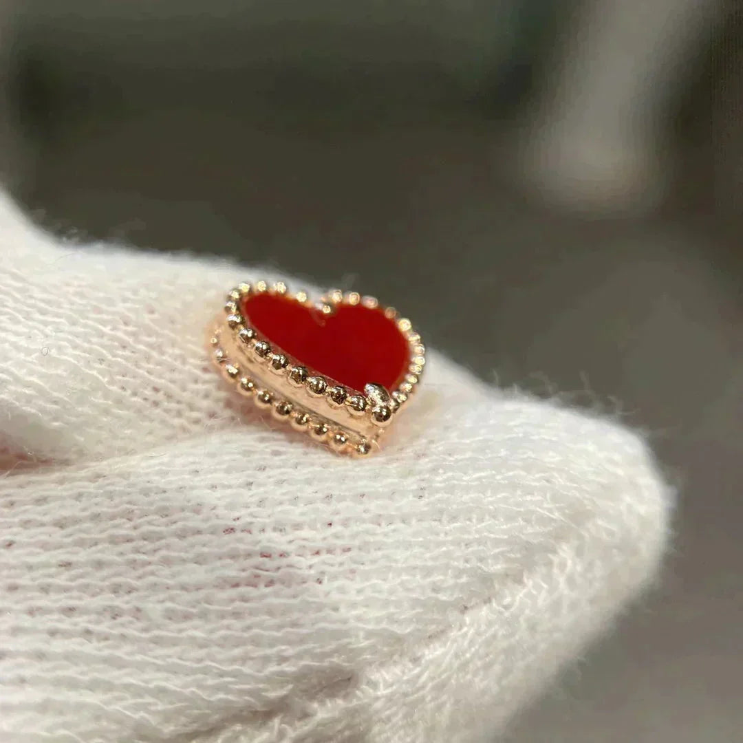 [Elara jewelsry ]HEART CARNELIAN STUD EARRINGS