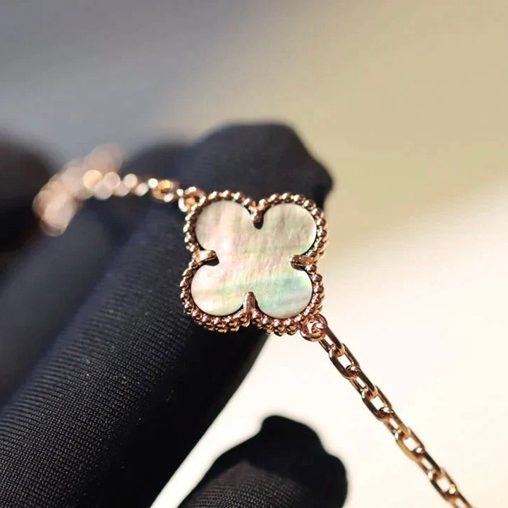 [Elara jewelsry ]CLOVER 20 MOTIFS DARK MOP DIAMOND  NECKLACE