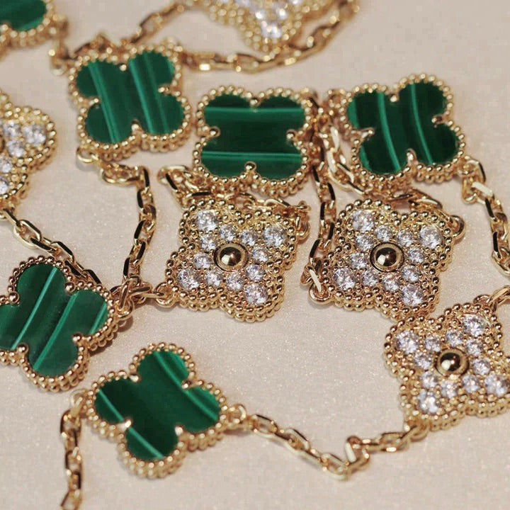 [Elara jewelsry ]CLOVER 20 MOTIFS MALACHITE DIAMOND NECKLACE