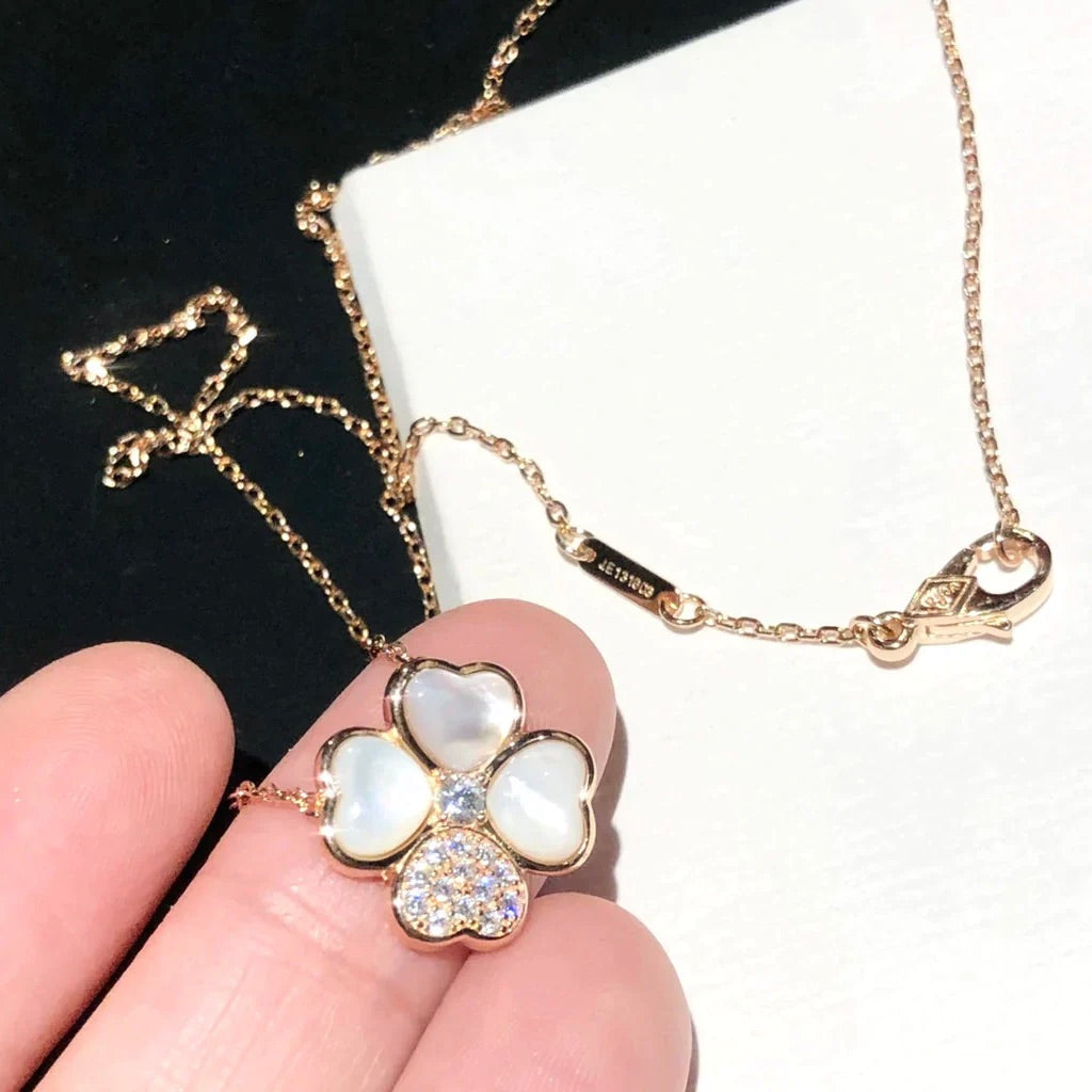 [Elara jewelsry ]CLOVER MOP DIAMOND ROSE GOLD NECKLACE