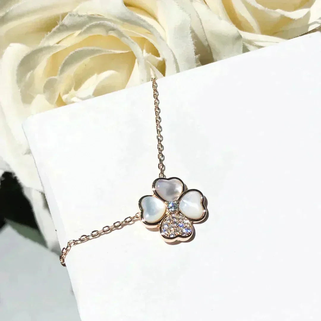 [Elara jewelsry ]CLOVER MOP DIAMOND ROSE GOLD NECKLACE