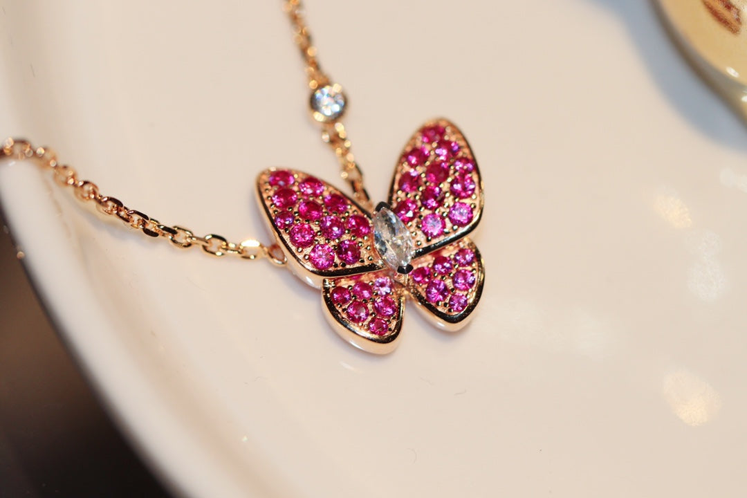 [Elara jewelsry ]BUTTERFLY RED DIAMOND ROSE GOLD NECKLACE