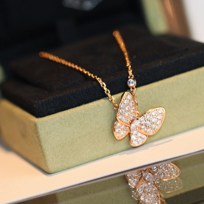 [Elara jewelsry ]BUTTERFLY DIAMOND NECKLACE