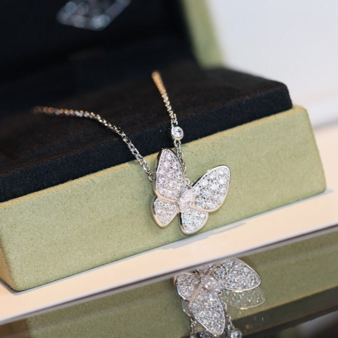 [Elara jewelsry ]BUTTERFLY DIAMOND NECKLACE
