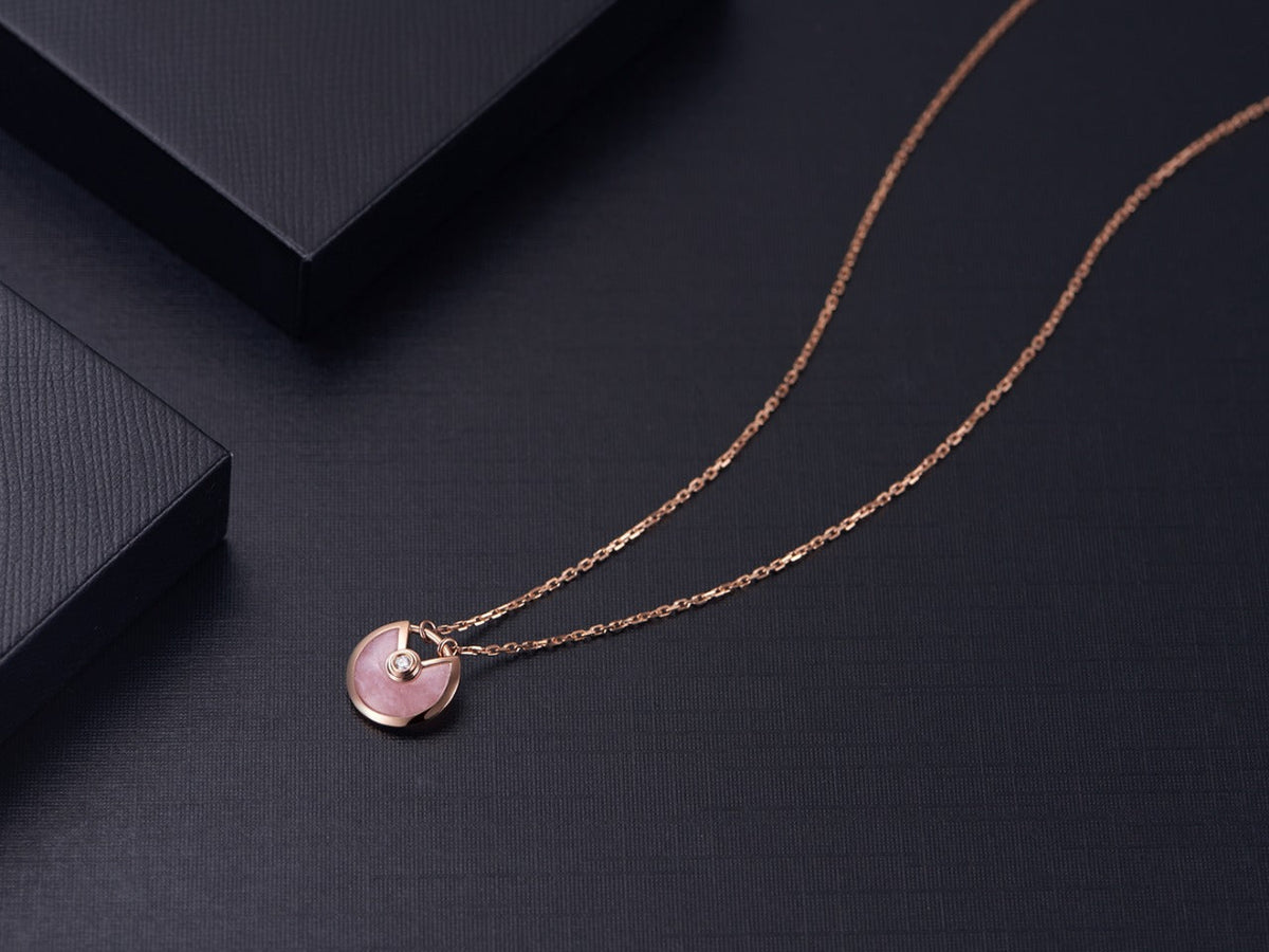 [Elara jewelsry ]AMULETTE ROSE GOLD PINK MOP NECKLACE
