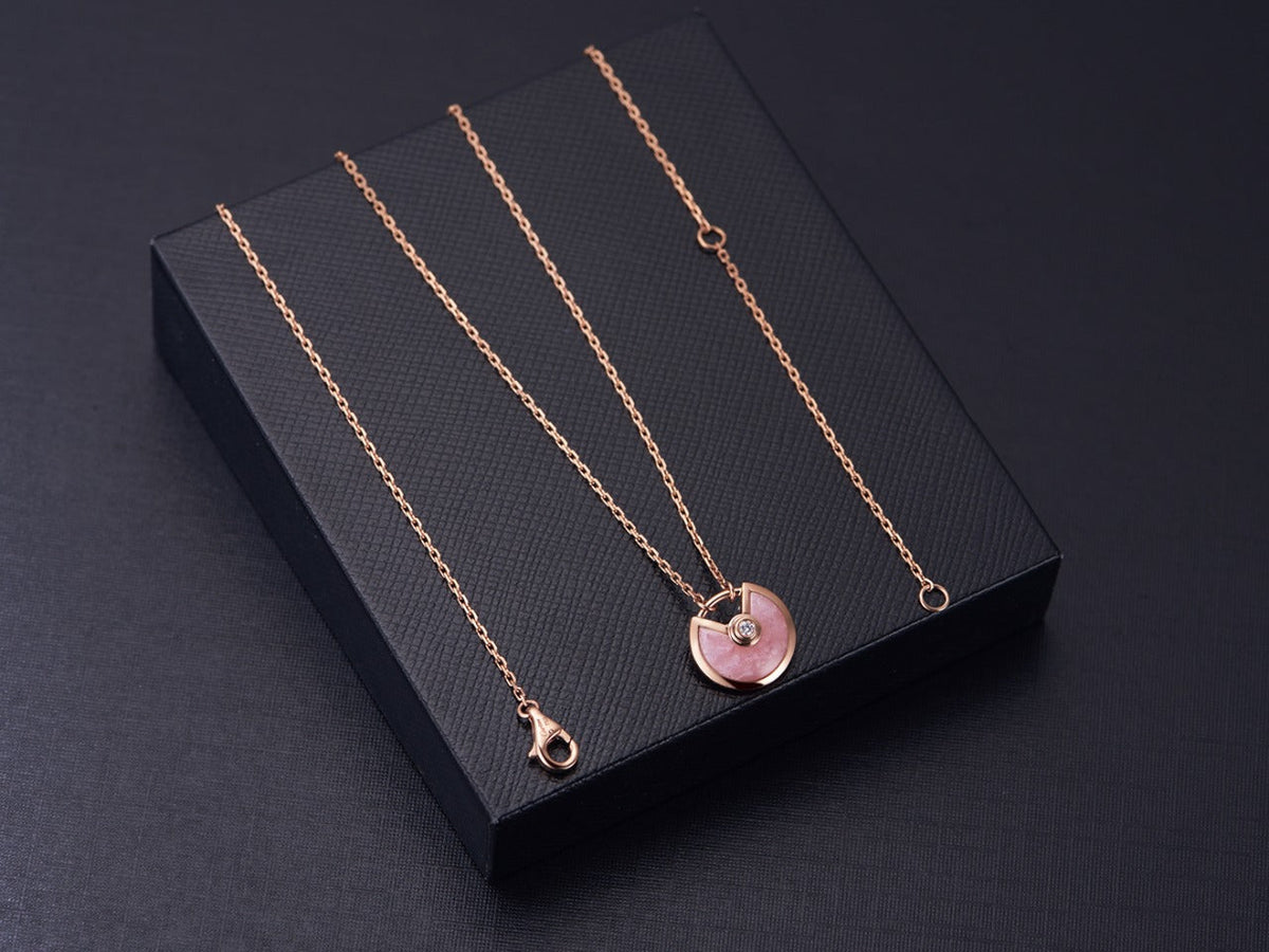 [Elara jewelsry ]AMULETTE ROSE GOLD PINK MOP NECKLACE