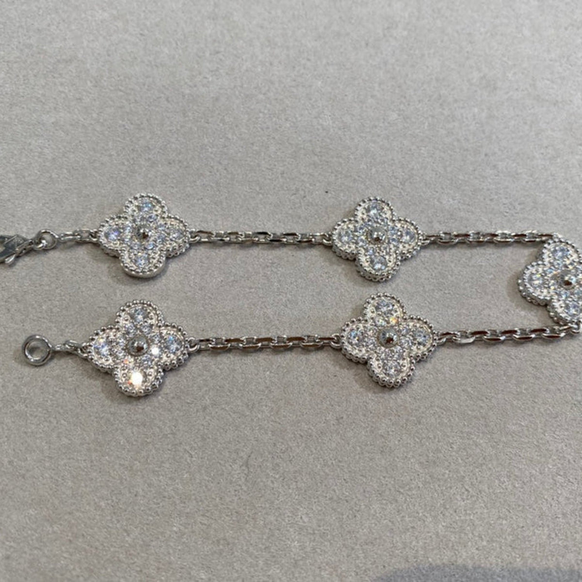 [Elara jewelsry ] CLOVER 5 MOTIF FULL DIAMOND BRACELET COLLECTION
